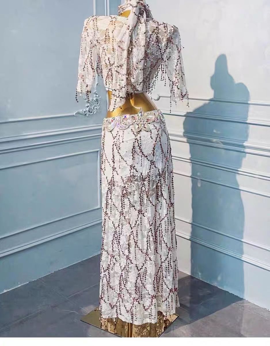 新品未使用 ベリーダンス衣装 ブラベルトスカートセット ホワイト