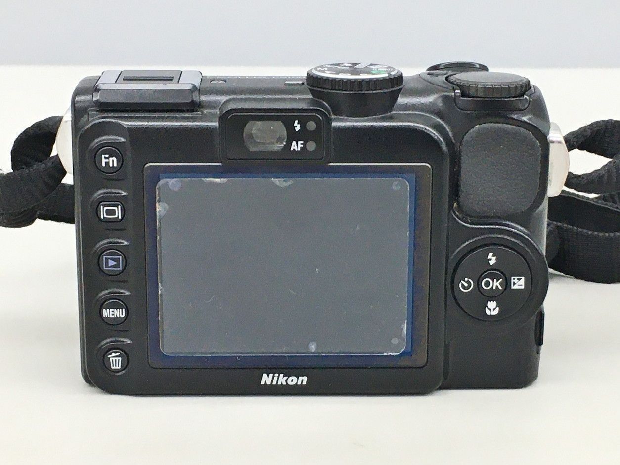 コンパクトデジタルカメラ COOLPIX P5100 ニコン Nikon ジャンク