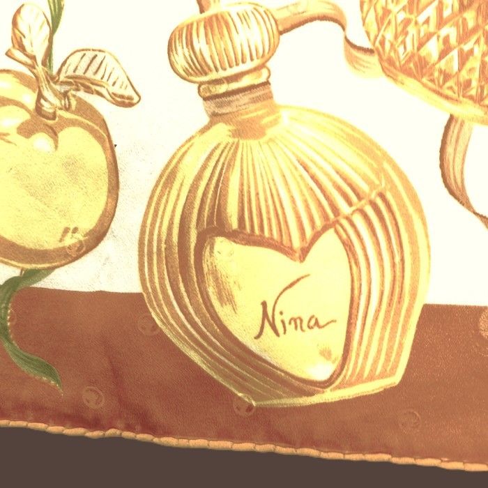 NINA RICCI スカーフ　未使用 新品未使用】NINA RICCI ニナリッチ 綿シルク ハンカチ/スカーフ
