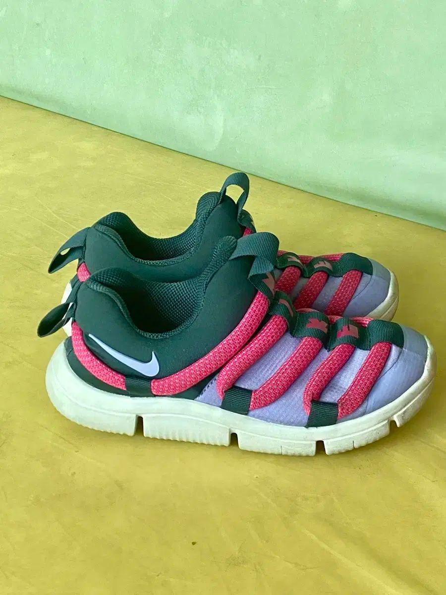 NIKE(ナイキ) nobis(ノビス) キッズ 200