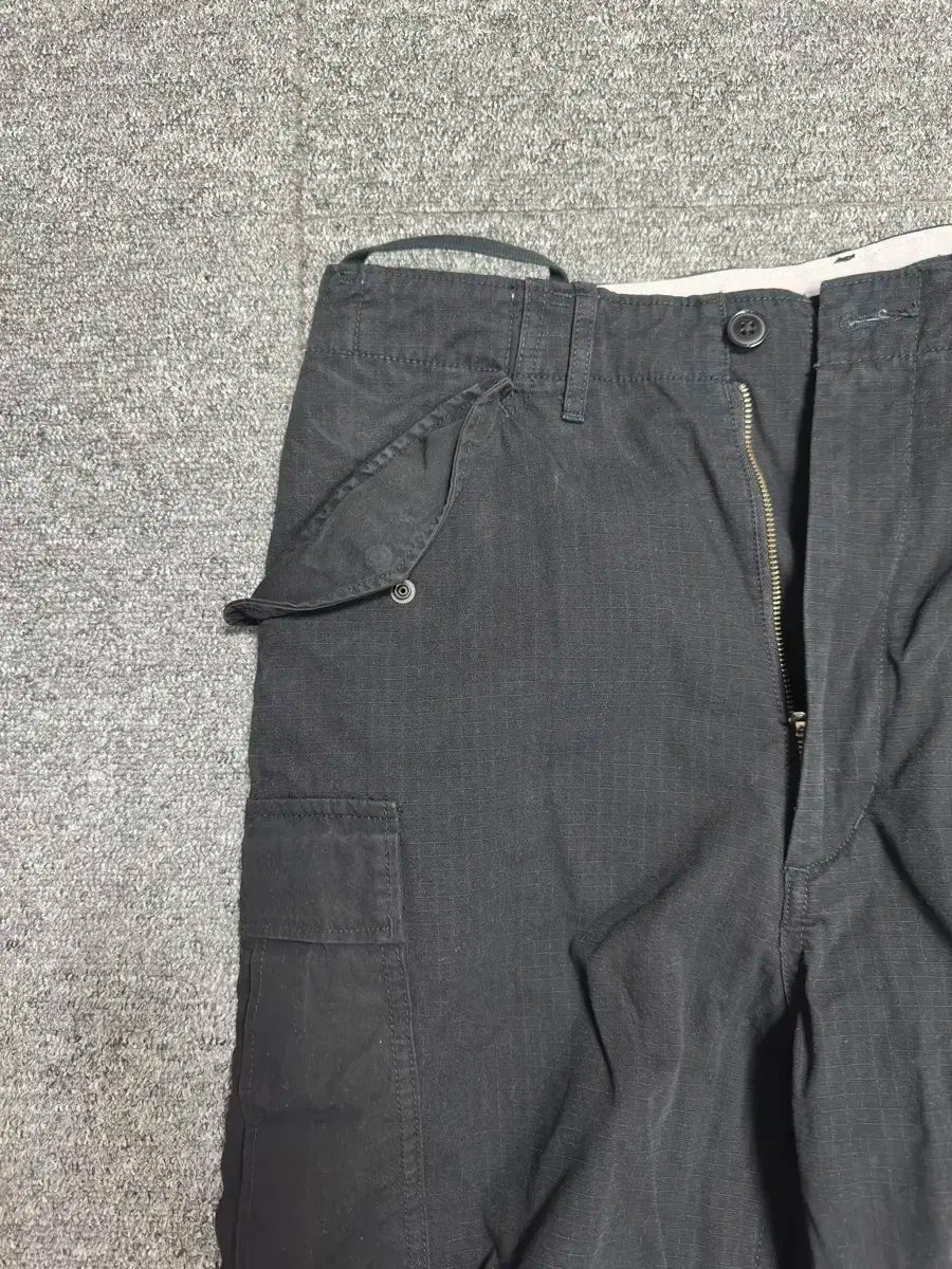 nanamica ナナミカ カーゴ 黒 32 単一アイテム