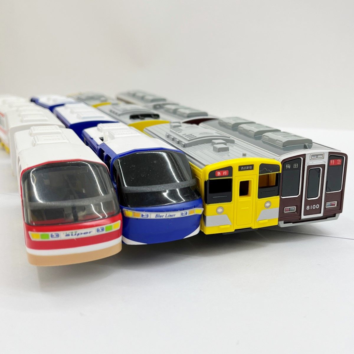 ◇◇TOMY プラレール トレインケース 阪急電鉄8000系 西武鉄道