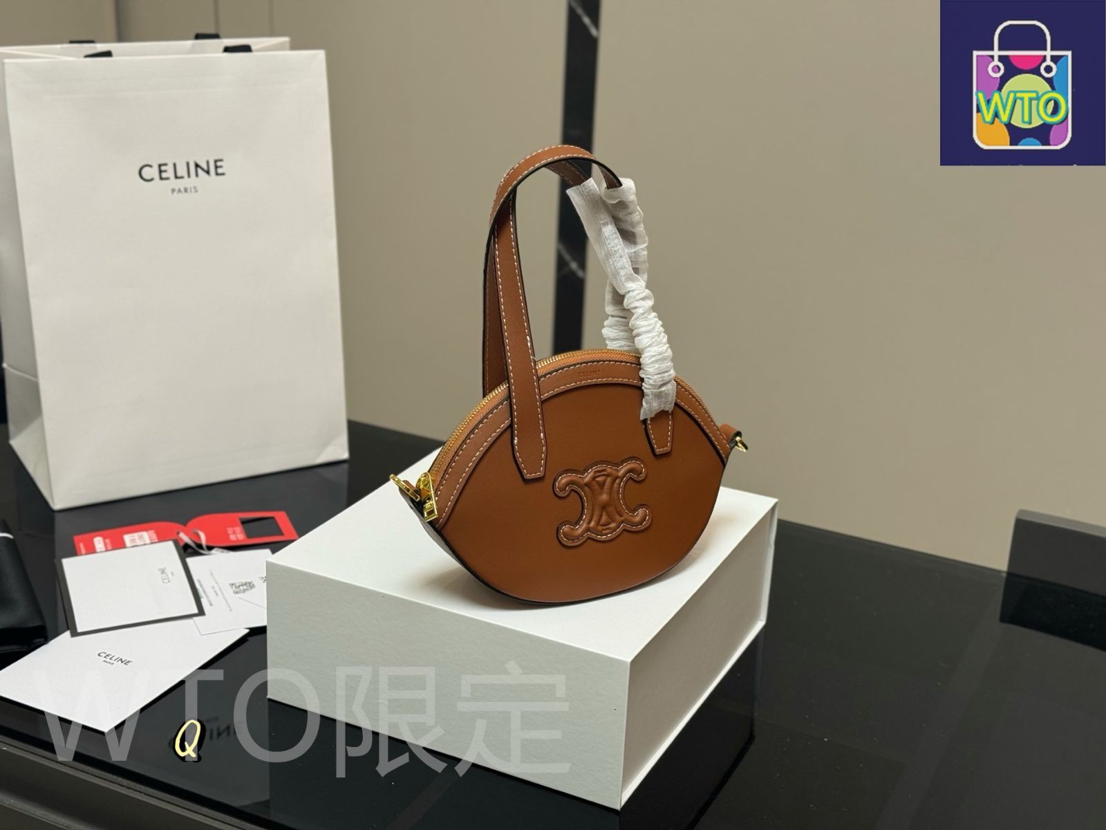<美品>CELINE セリーヌ　ギフトボックス ギフト箱 即購入◎ CELINE セリーヌ ギフトボックス ギフト箱 - メルカリ