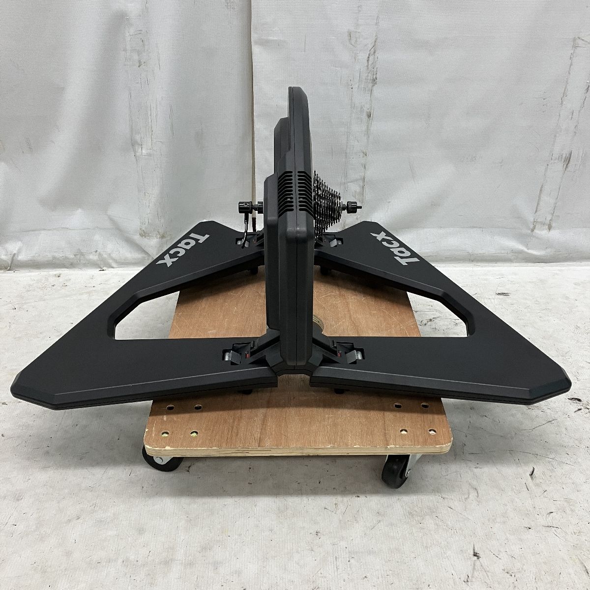 TACX NEO SMART T2800　ローラー台　 スマートトレーナー Tacx Neo Smart 購入 | 設定とレビュー – ゆるふ