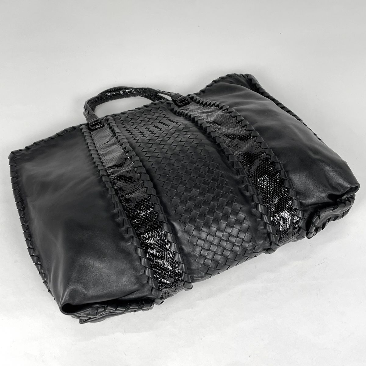 ボッテガヴェネタ BOTTEGAVENETA イントレチャート トートバッグ 2WAY ハンドバッグ ショルダーバッグ トートバッグ レザー ブラック メンズ