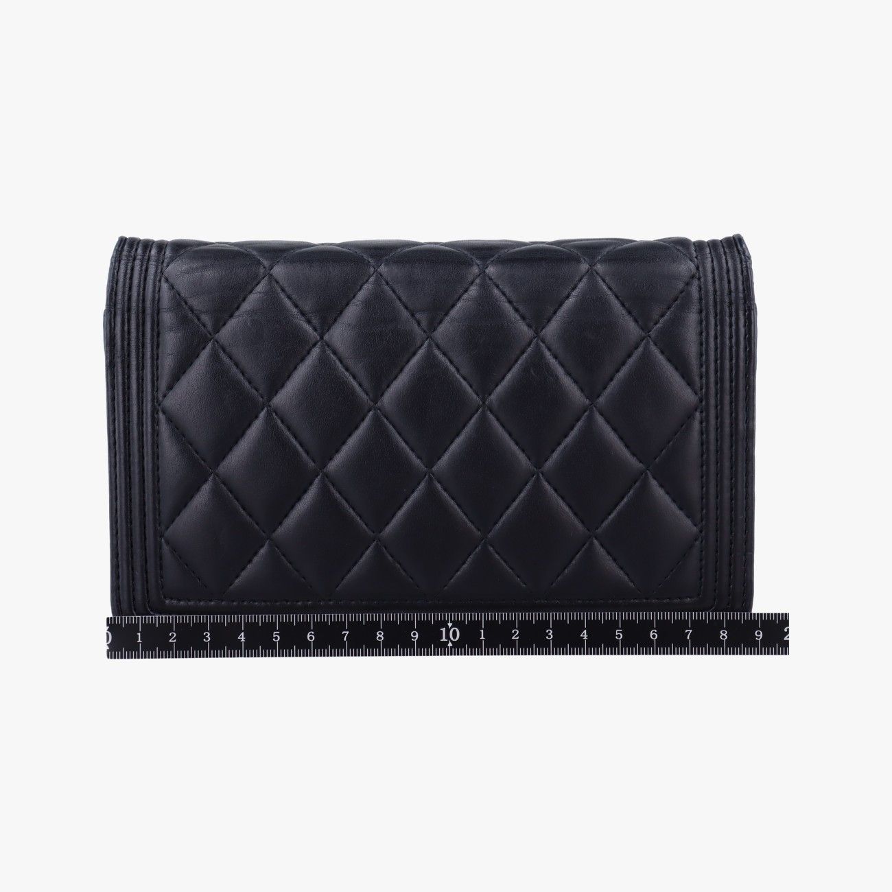 シャネルChanelボーイシャネルブラックラムスキンA8028725927874