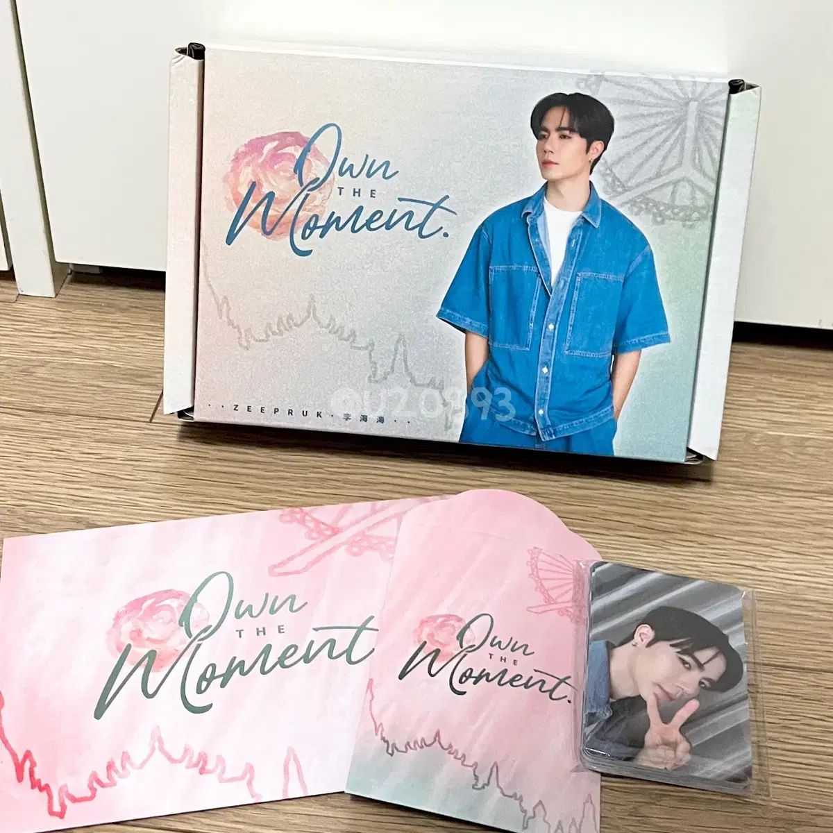 新品，限定SALE ジープ Look Own The Moment セルカ トレカ その他