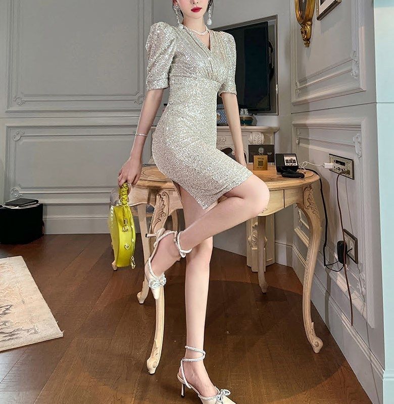 leja スパンコール花柄刺繍ソフトパフスリーブマーメイドラインドレス