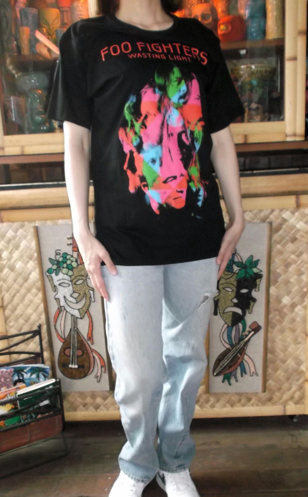 【未着用】Foo Fighters ブル-グローTシャツ Lフライヤー付 2009e76f494836a45ecb96e13cd752