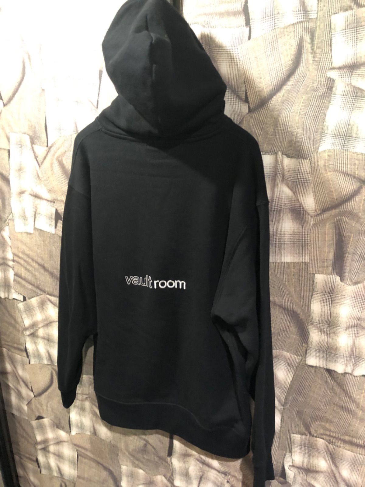 vaultroom ボルトルーム ボルトくん 刺繍パーカー サイズL