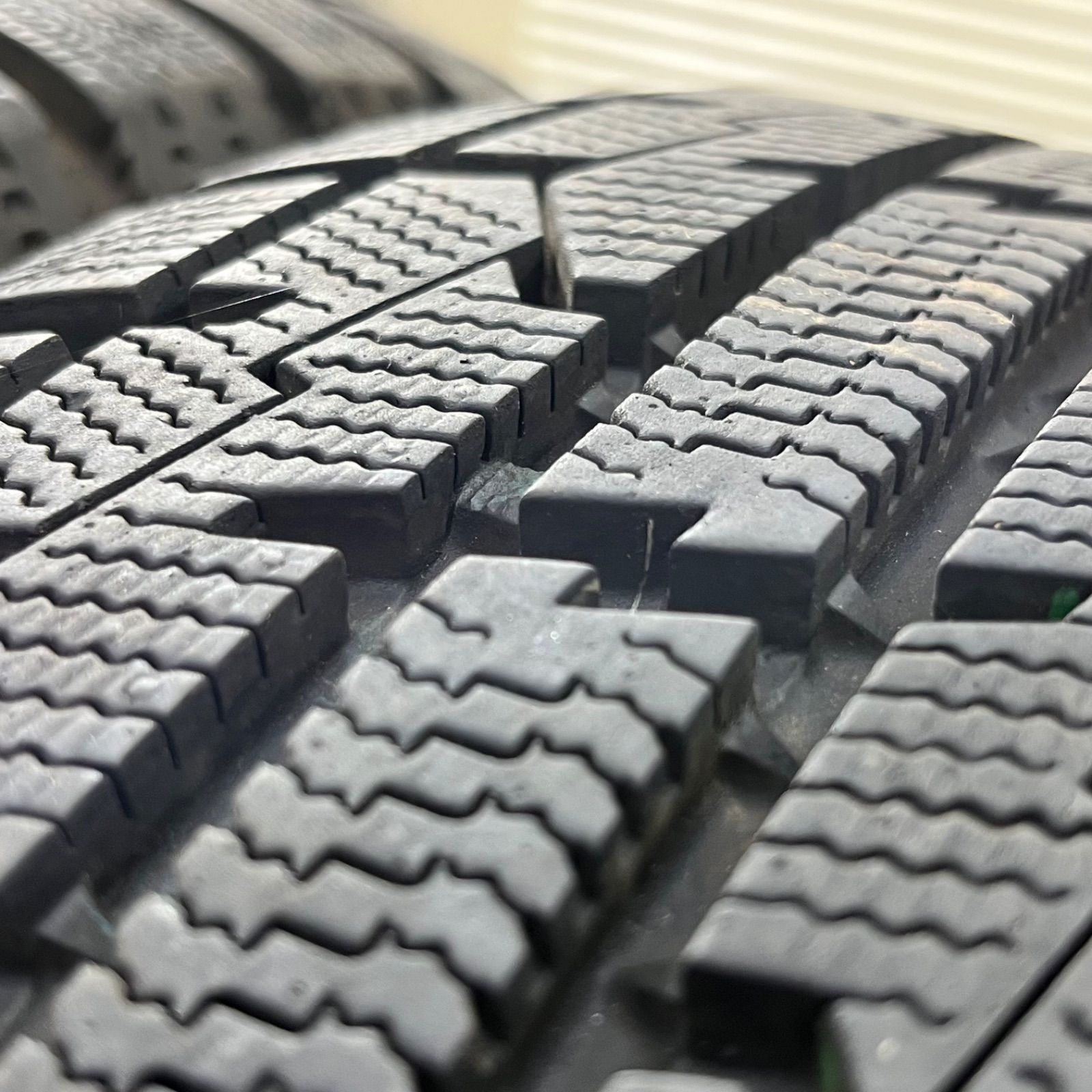 21年製 165 55R15 トーヨー オブザーブ ガリッドギズ スズキ ワゴンR スペーシア スマイル スタッドレスタイヤ 1038Y FFCRYSTALESIA_COM