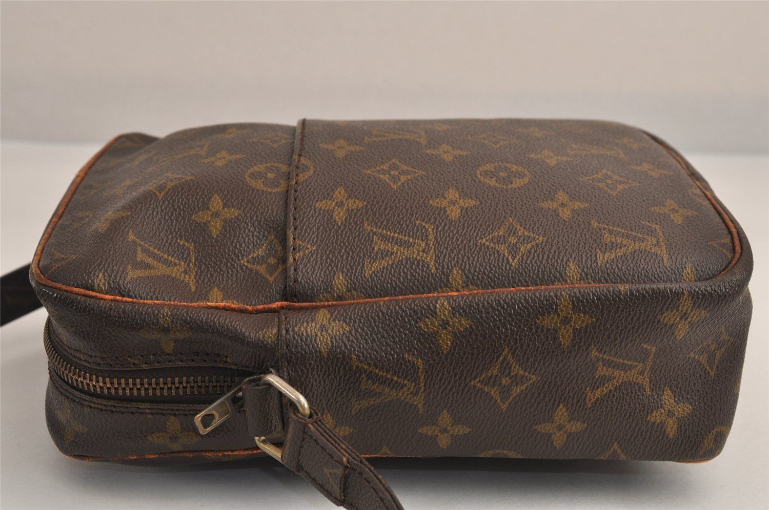 LOUIS VUITTON ルイヴィトン モノグラム プチ マルソー