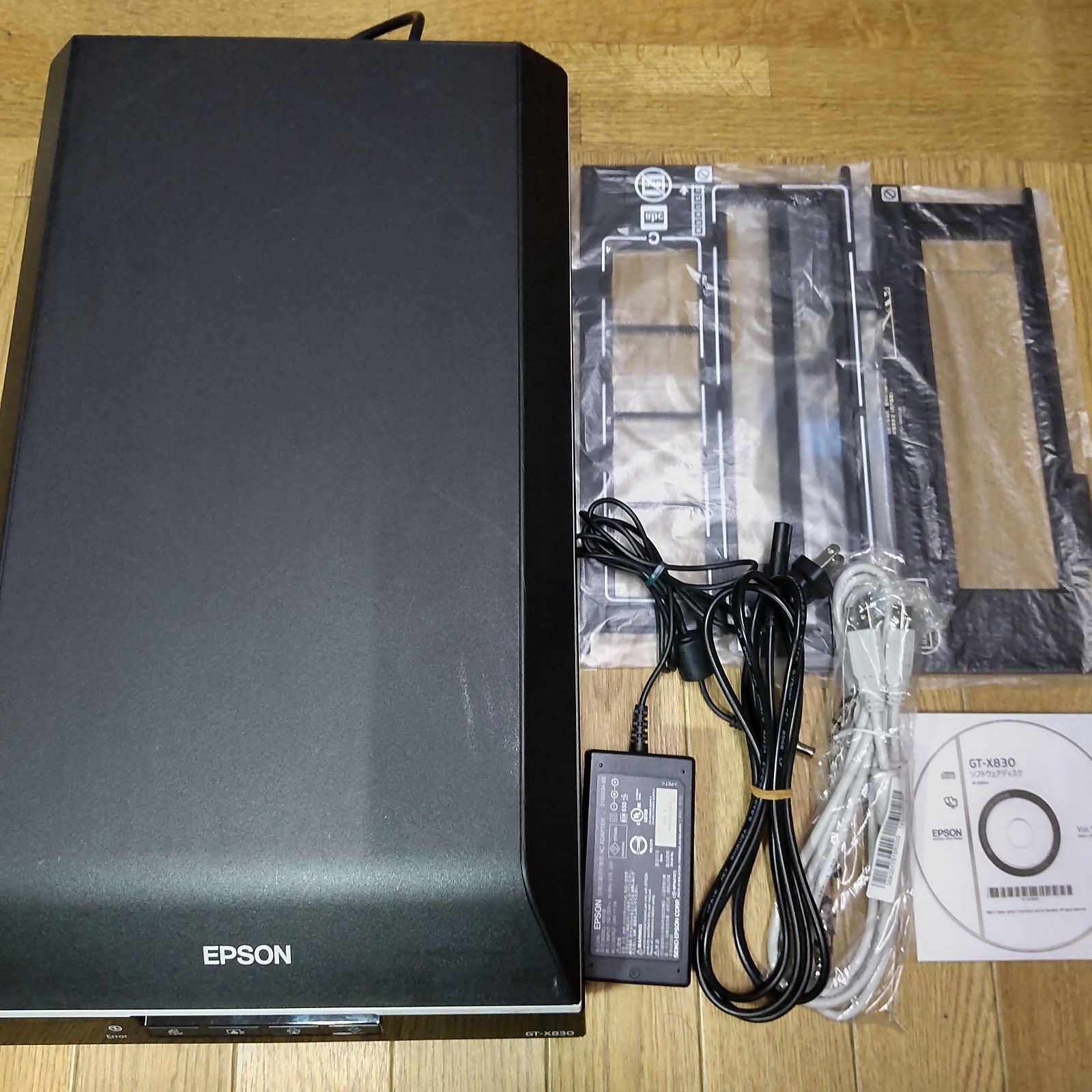 EPSON GT-X830 ネガフィルムスキャン フィルムホルダー付属 動作良好