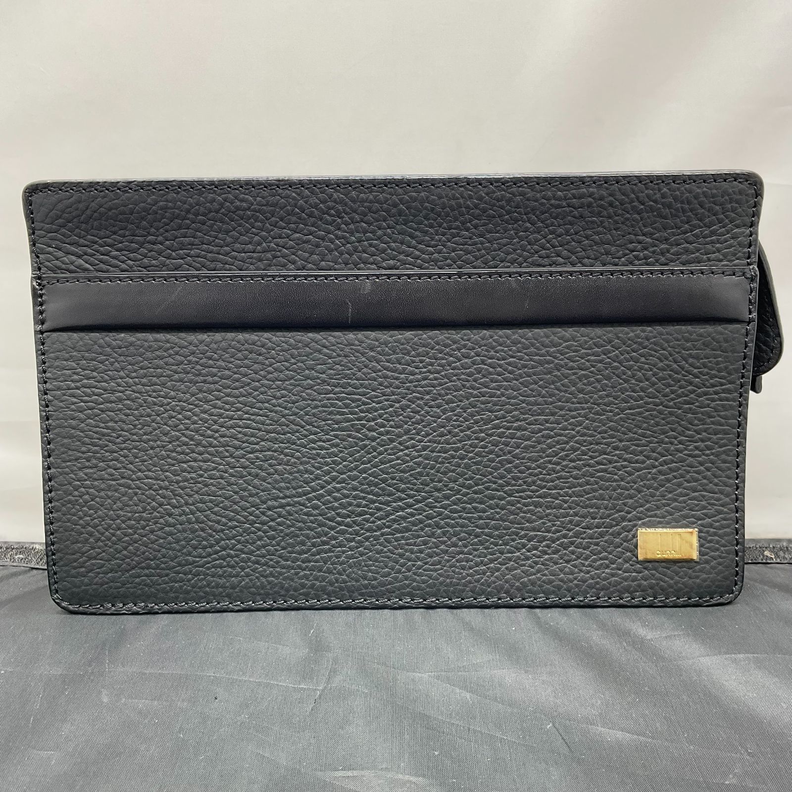 ダンヒル クラッチバッグ レザー 黒 B25082823