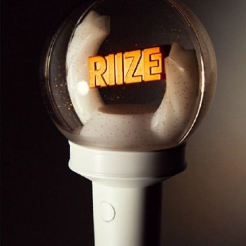 【Bluetooth】 RIIZE ライズ ペンライト RIIZE 公式ペンライト OFFICIAL FANLIGHT SM Bluetooth対応