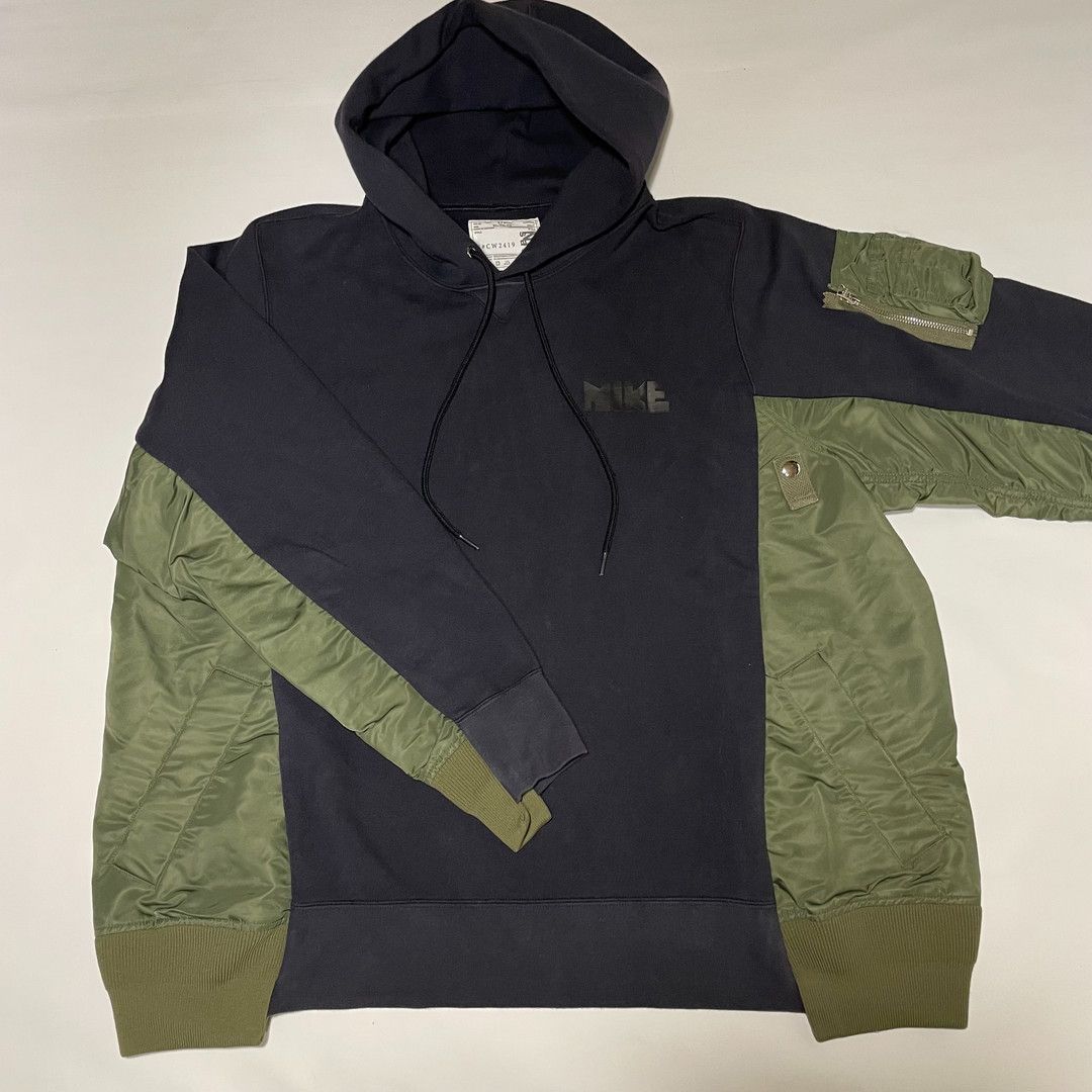 sacai×NIKE　サカイ　ナイキ　ＭA1ドッキング　スウェット パーカー sacai サカイ NIKE ナイキ MA-1ドッキング スウェットパーカー