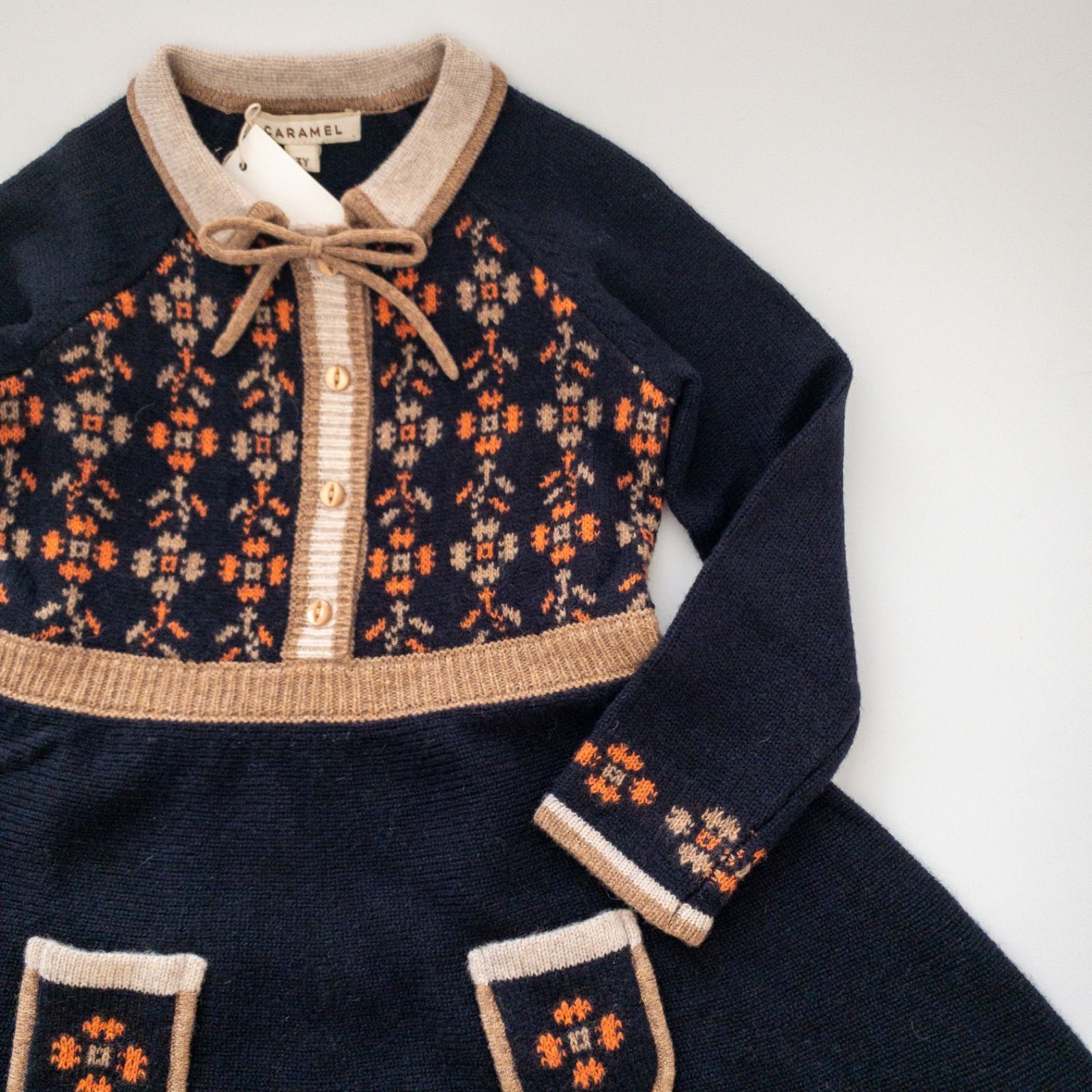 【専用です】CARAMEL ニットワンピース　Elara Dress 3Y caramel キャラメル 3y 6y ニットワンピース elara dress - メルカリ