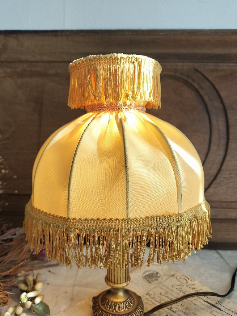 アンティーク 装飾付き