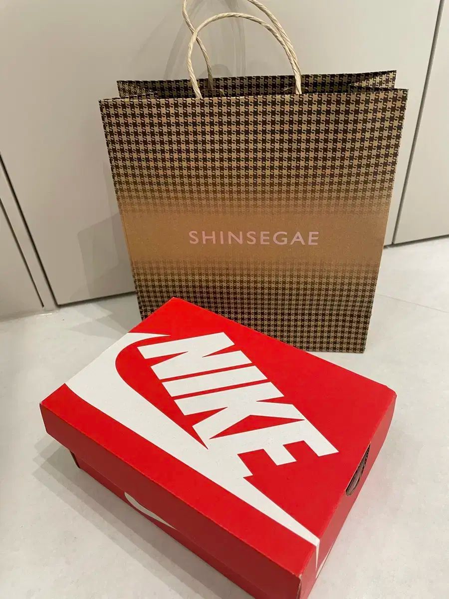 キッズ NIKE ナイキ エアマックス エジオン 140 STEELWINDOWSANDDOORS_COM