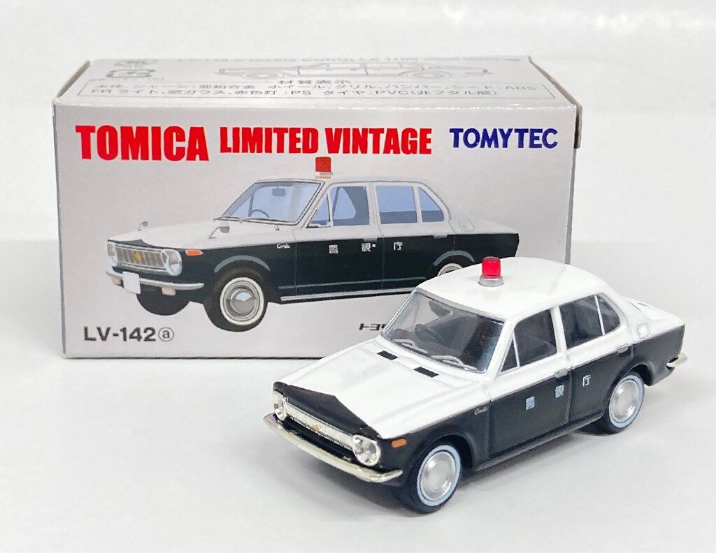 トミーテック TOMICA LIMITED VINTAGE トヨタ カローラ 4ドアセダン