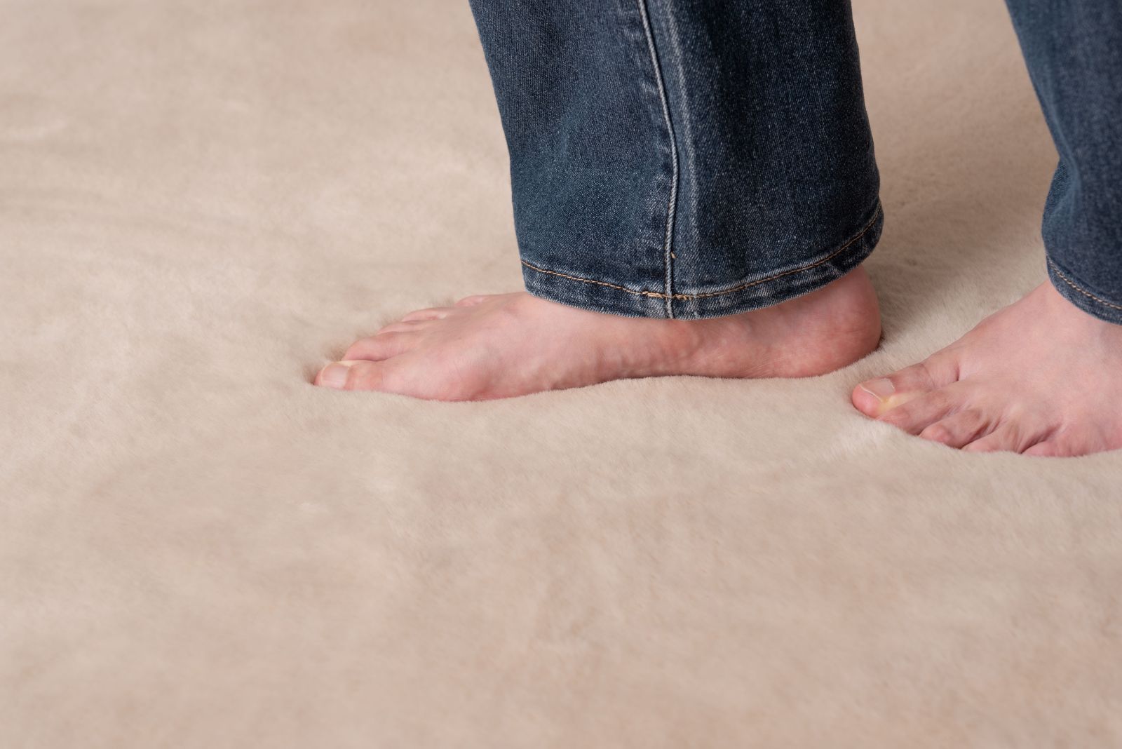 サークル150 シャギーラグ