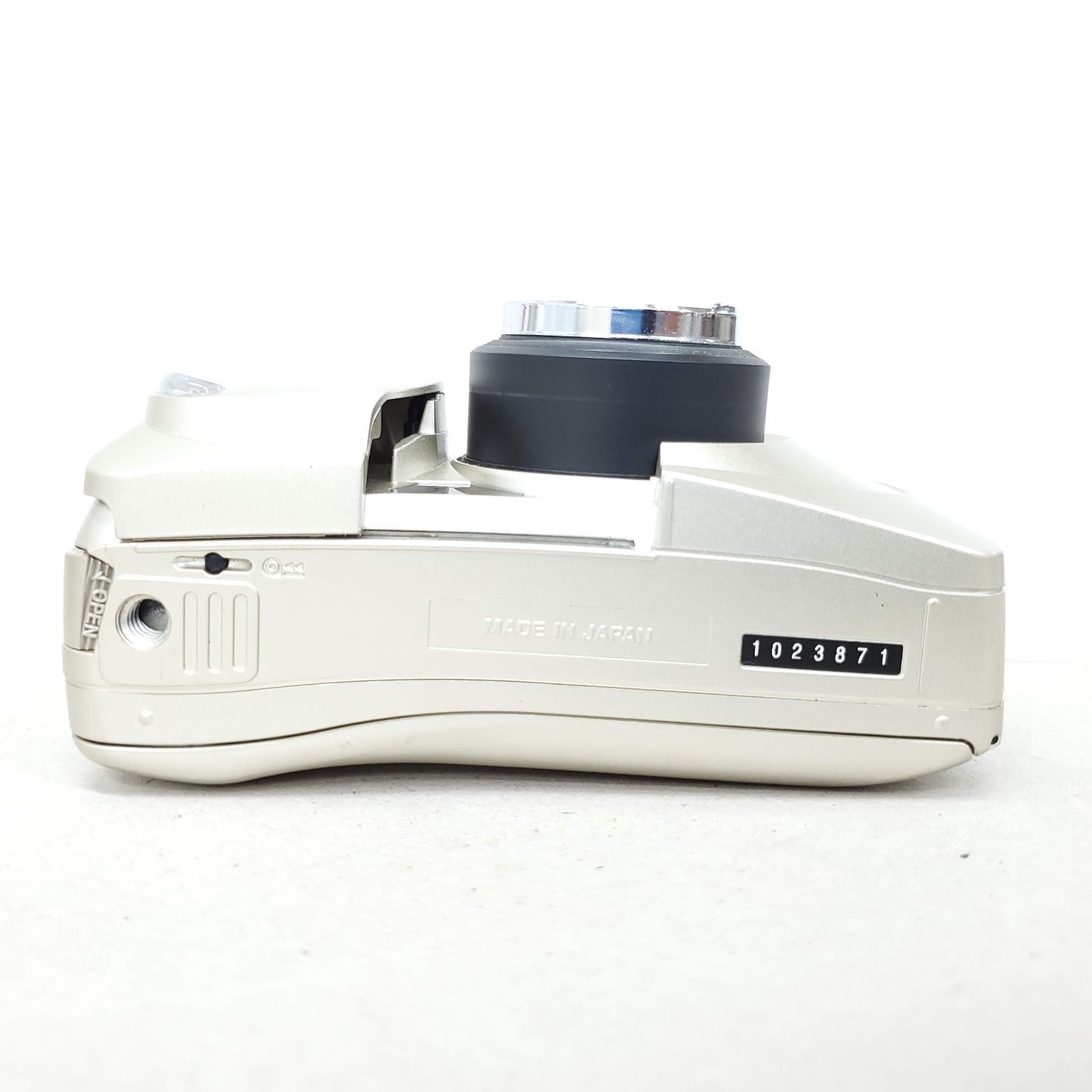 【動作品】OLYMPUS μ [mju:] ZOOM WIDE80フィルムカメラ 動作確認済】 Olympus μ 【mju:】 ZOOM WIDE 80 F0926-76-3v フィルム