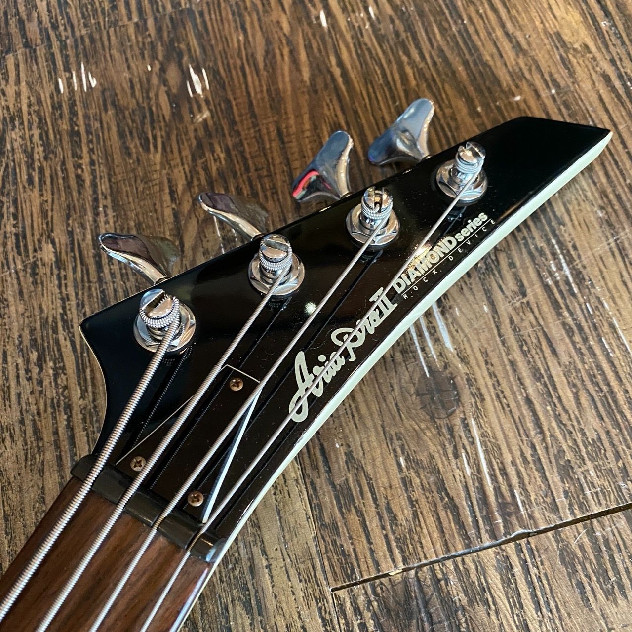 Aria Pro II Diamond Series Electric Bass Guitar アリア エレキベース
