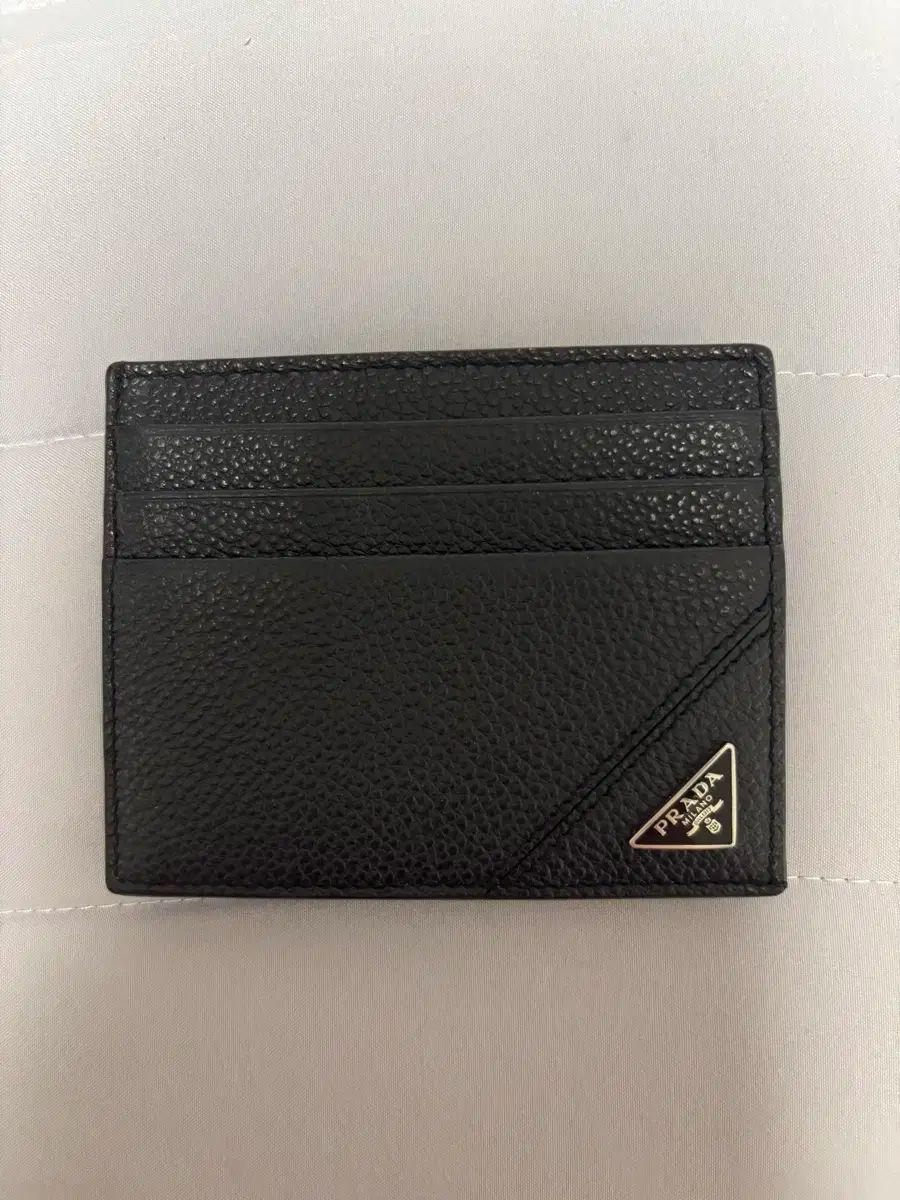 PRADA プラダ カードウォレット 非常に良好な状態