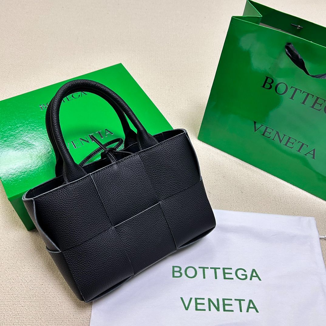 新品未使用】bottega veneta キャンディー アルコ トートバッグ - メルカリ