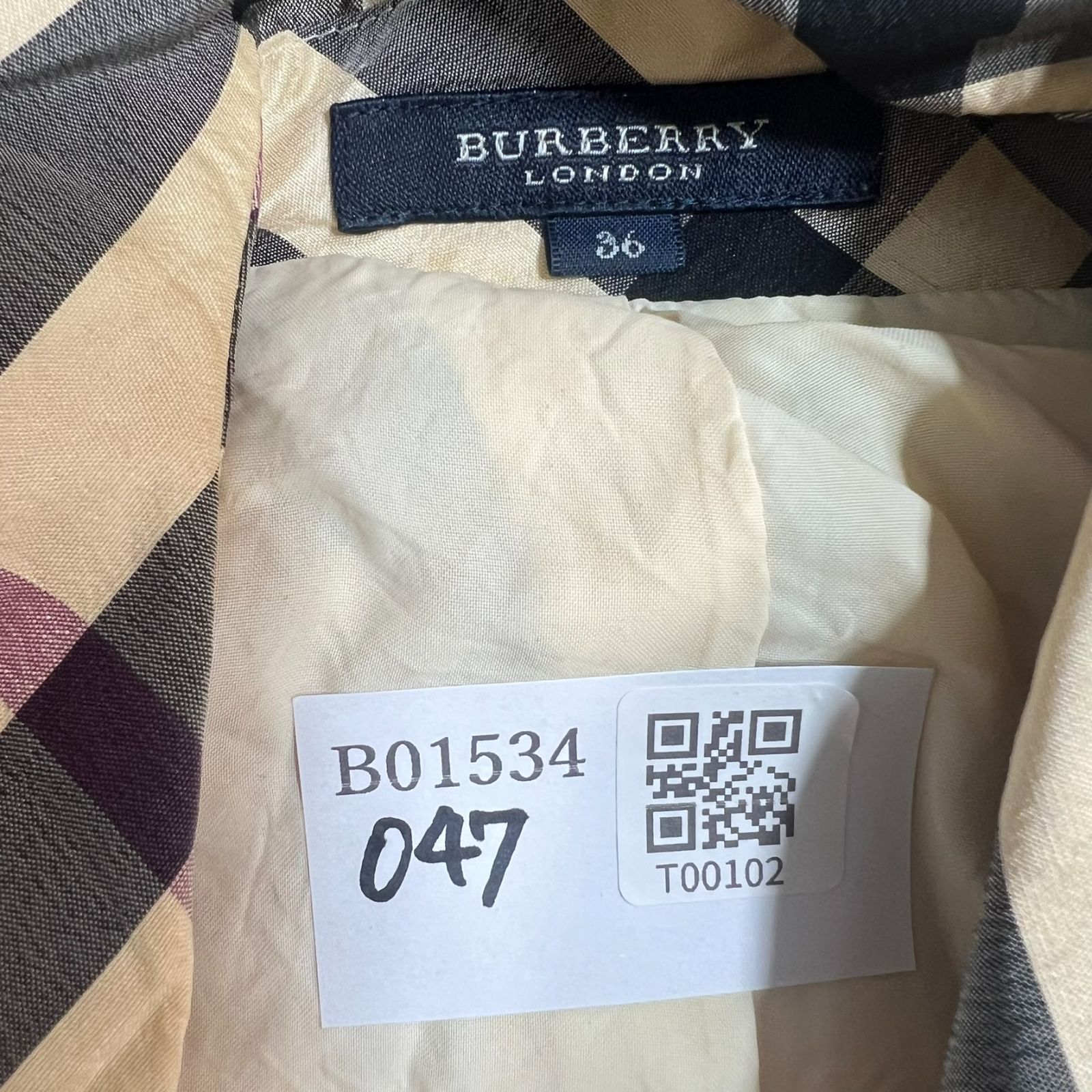 メタルロゴボタン