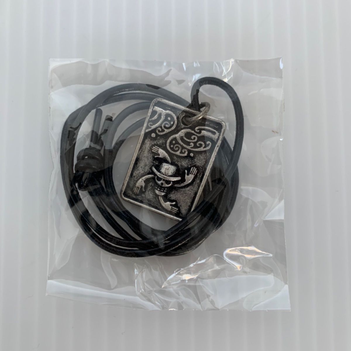 ワンピース ONEPIECE トレジャーボックス ペンダント ネックレス ニコ