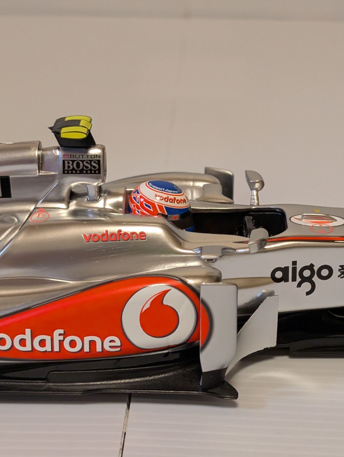 1⁄18 マクラーレン メルセデス MP4-29 J.バトン 2014 MINICHAMPS