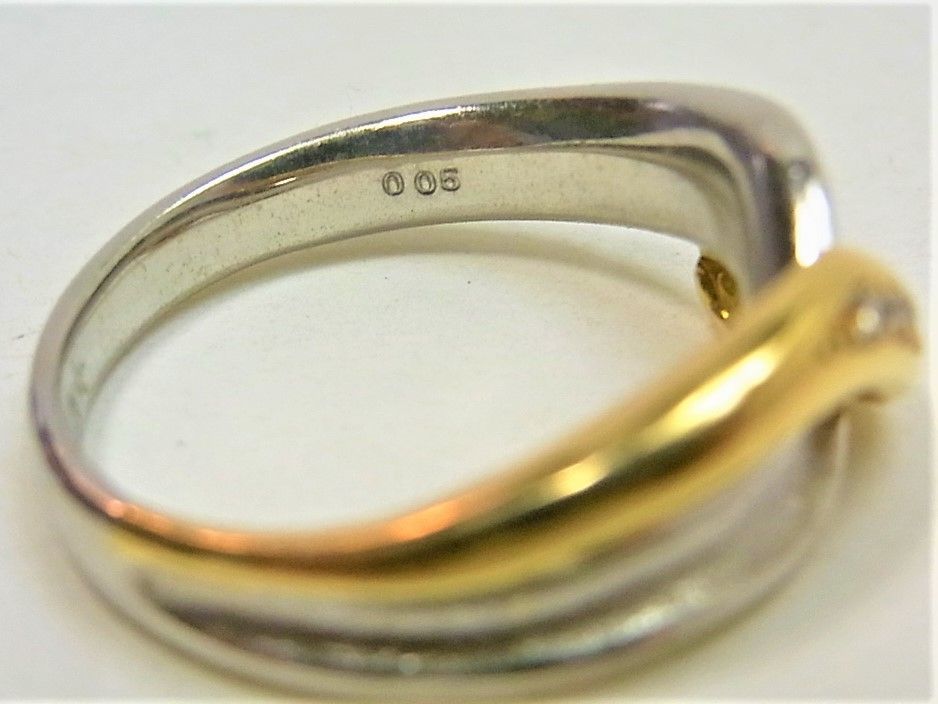 Pt900 750プラチナ18金コンビリング ダイヤ0.05ct 波柄モチーフ Pt900 750プラチナ18金コンビリング ダイヤ0.05ct 波柄モチーフ