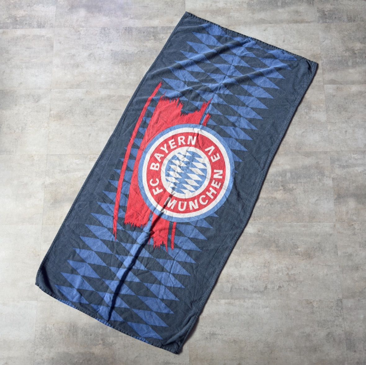 FC BAYERN MUNCHEN ビーチタオル バイエルン・ミュンヘン