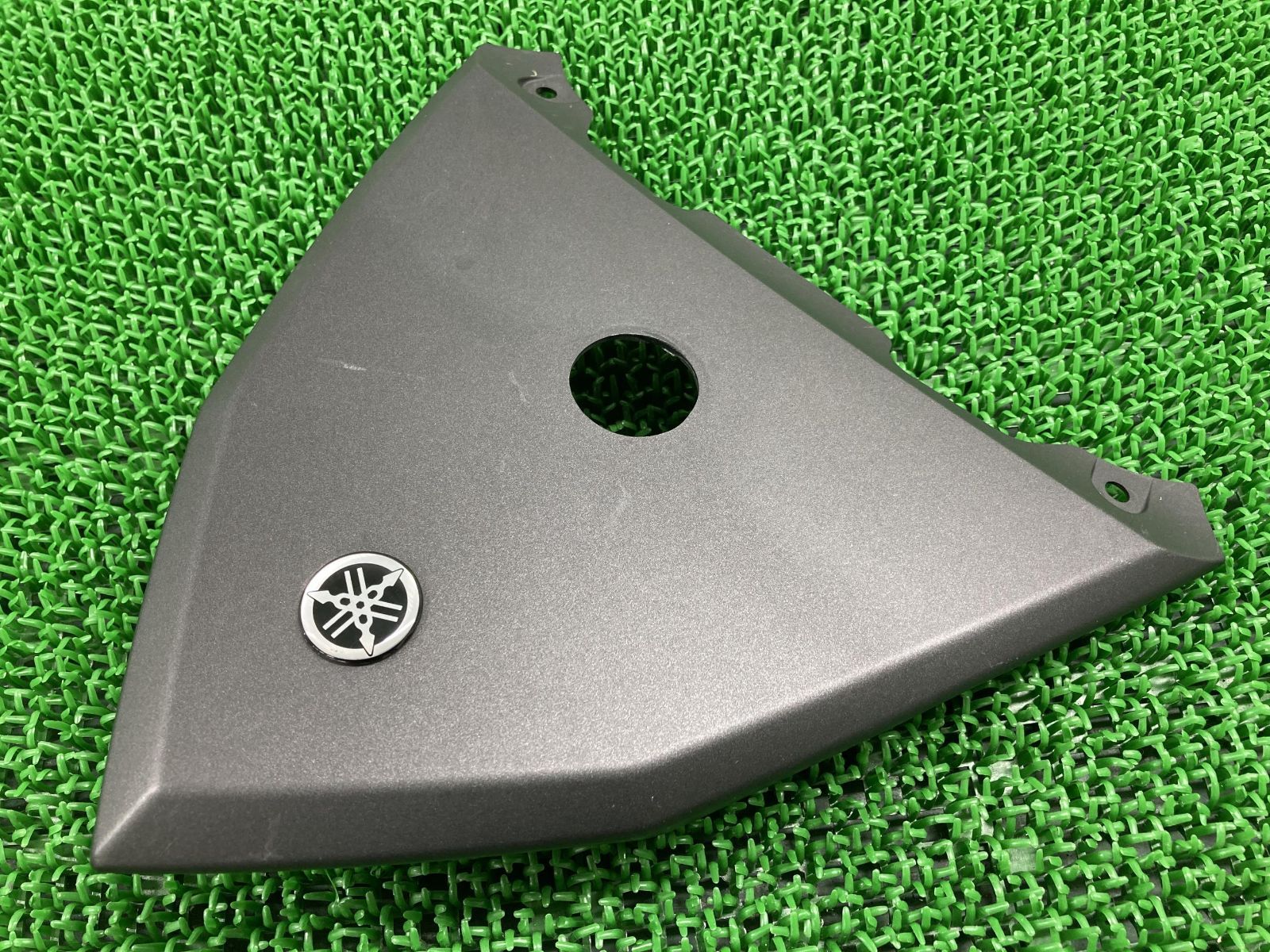 T-MAX テールカバー ガンM 59C ヤマハ 純正 中古 バイク 部品 SJ12J テールカウル リアカバー コンディション良好 割れ欠け無し