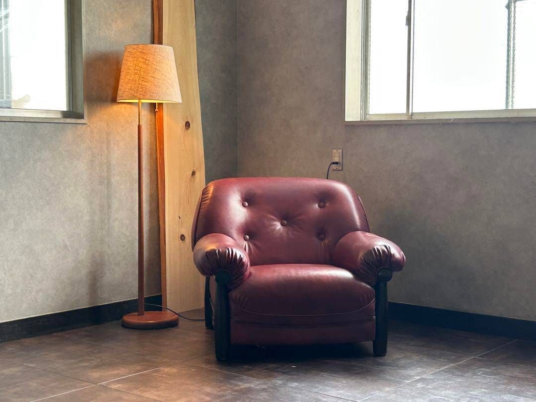 ①カリモク　karimoku オールドカリモク　レッド　レザー　アームソファ カリモク karimoku オールドカリモク レッド レザー アームソファ