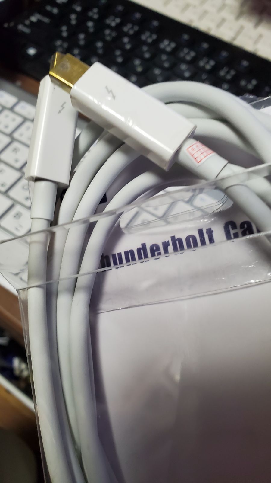 2m CHENYANG CYサンダーボルトポートto Thunderboltオスtoオスビデオ