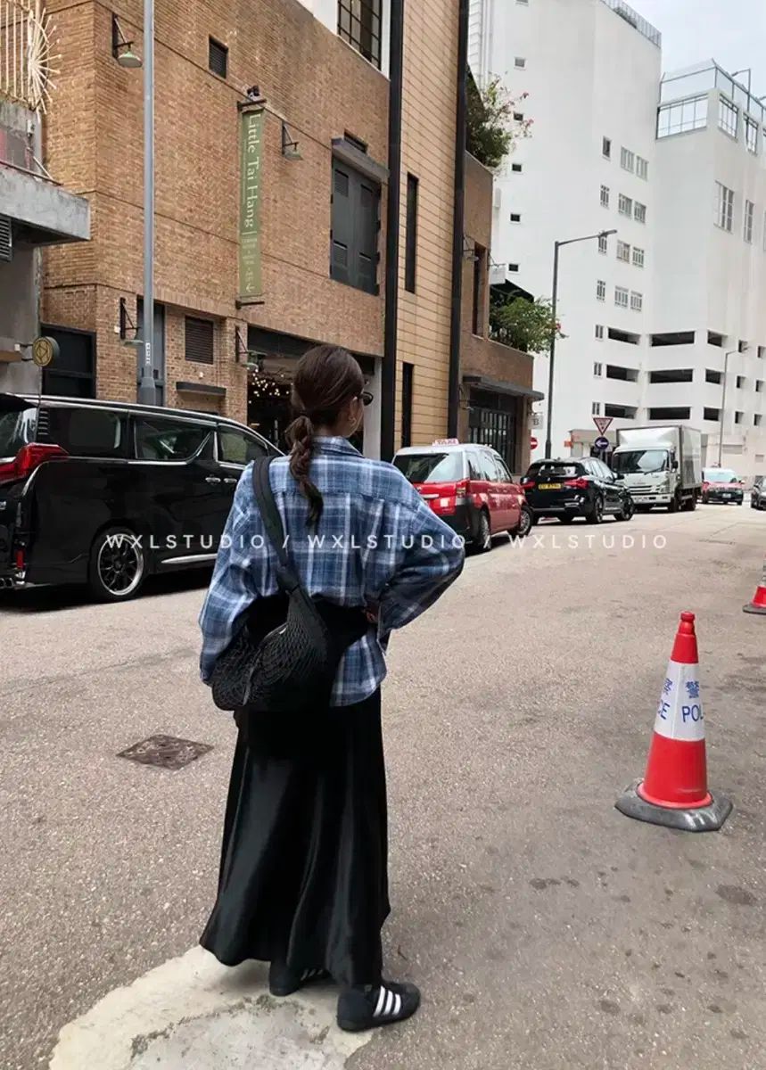 チェック柄シャツ