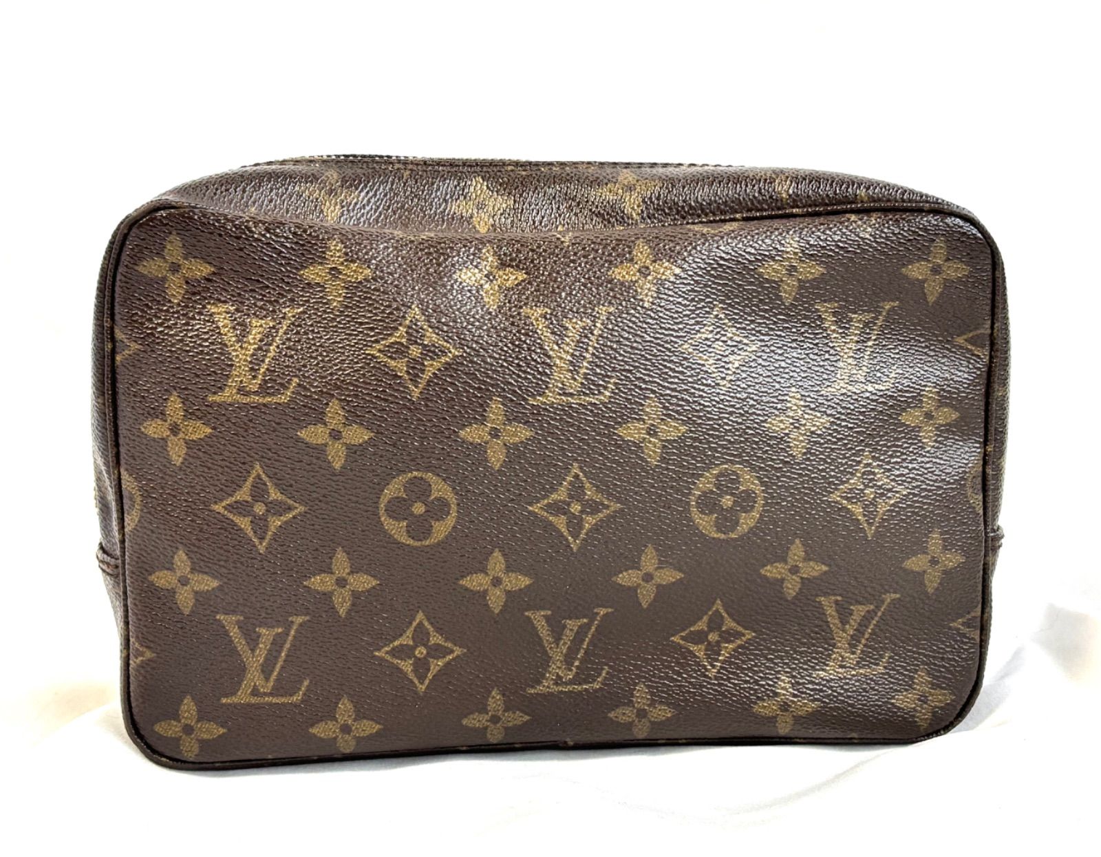 LOUISVUITTON