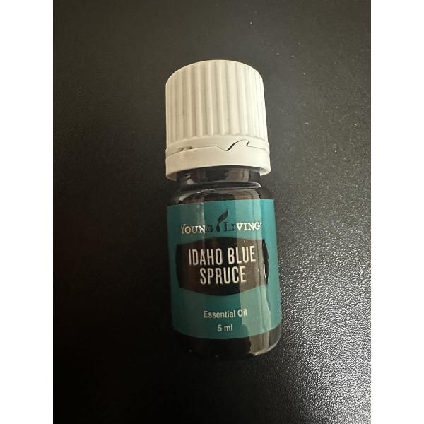 Young Living アイダホ ブルースプルース 5ml アイダホブルースプルース 5ml | ヤングリビング精油 | Young Living