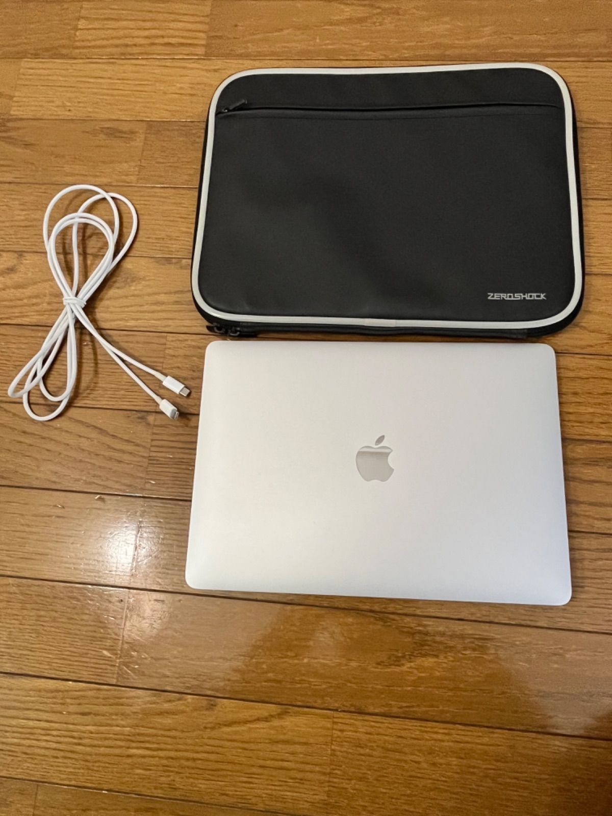 Mac (Apple) - Apple MacBook Air M1 256GB 充放電20回 Amazon.com: Late 2020 Apple MacBook Air with Apple M1 Chip