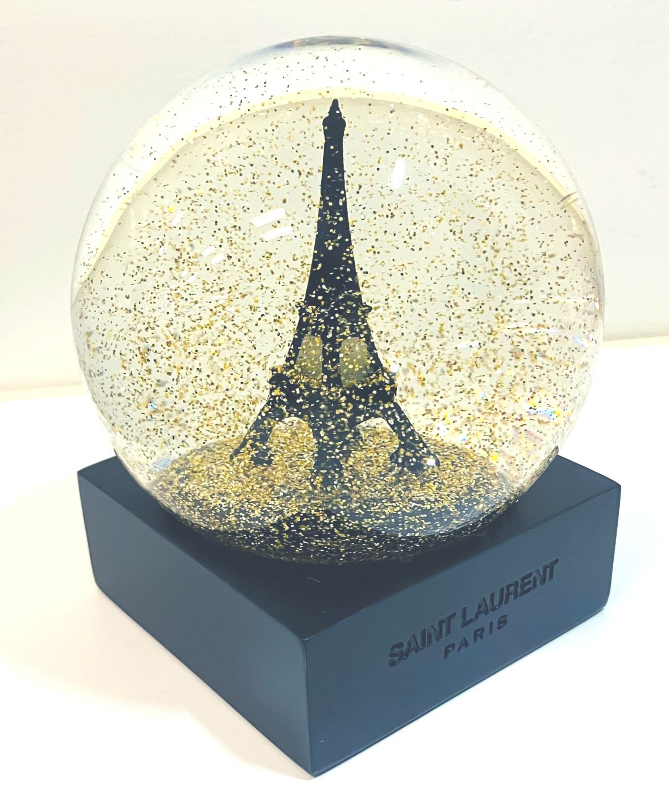 サンローランパリ