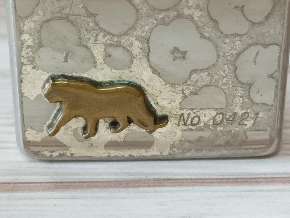 ジッポ ZIPPO アニマルシリーズ ピューマ LIMITED EDITION 1995年製 年代物 シリアルナンバー NO.0421 火花のみ  管理番号KKV506 - メルカリ