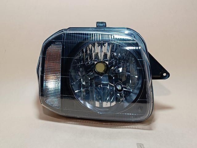 ジムニー ABA-JB23W 右 ヘッドランプ ヘッドライト ASSY 35120-81A80 ジムニー 8型 ABA-JB23W 右ヘッドランプ 35120-81A80 コイト 100-32081