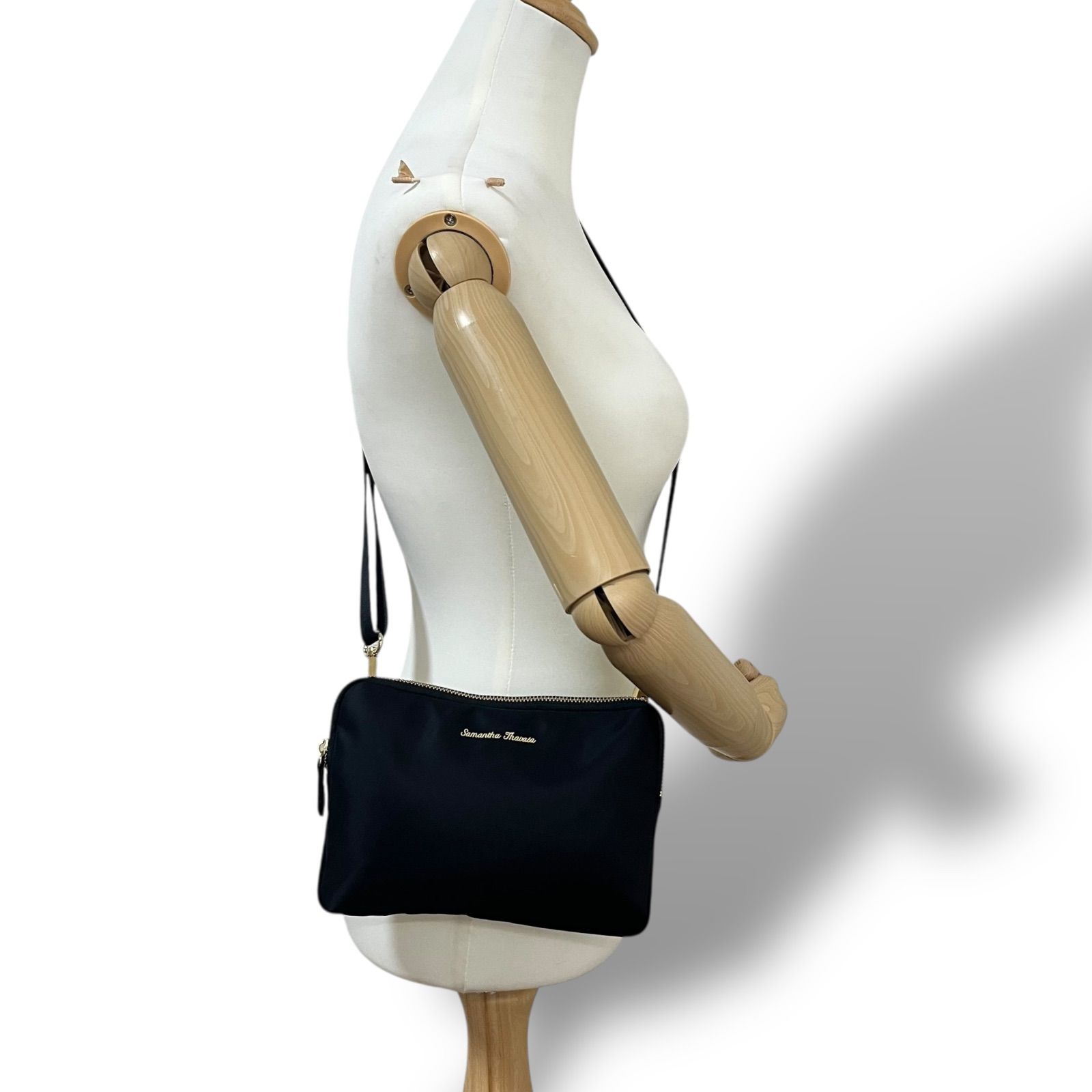 サコッシュレディース ナイロン