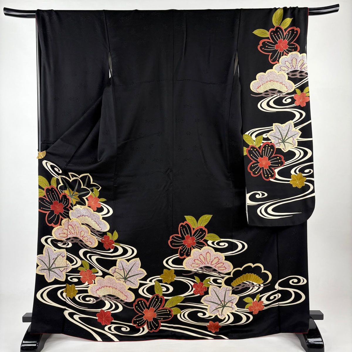 振袖 身丈170.5cm 裄丈68.5cm L 袷 笠松 桜楓 金糸 黒 正絹 秀品
