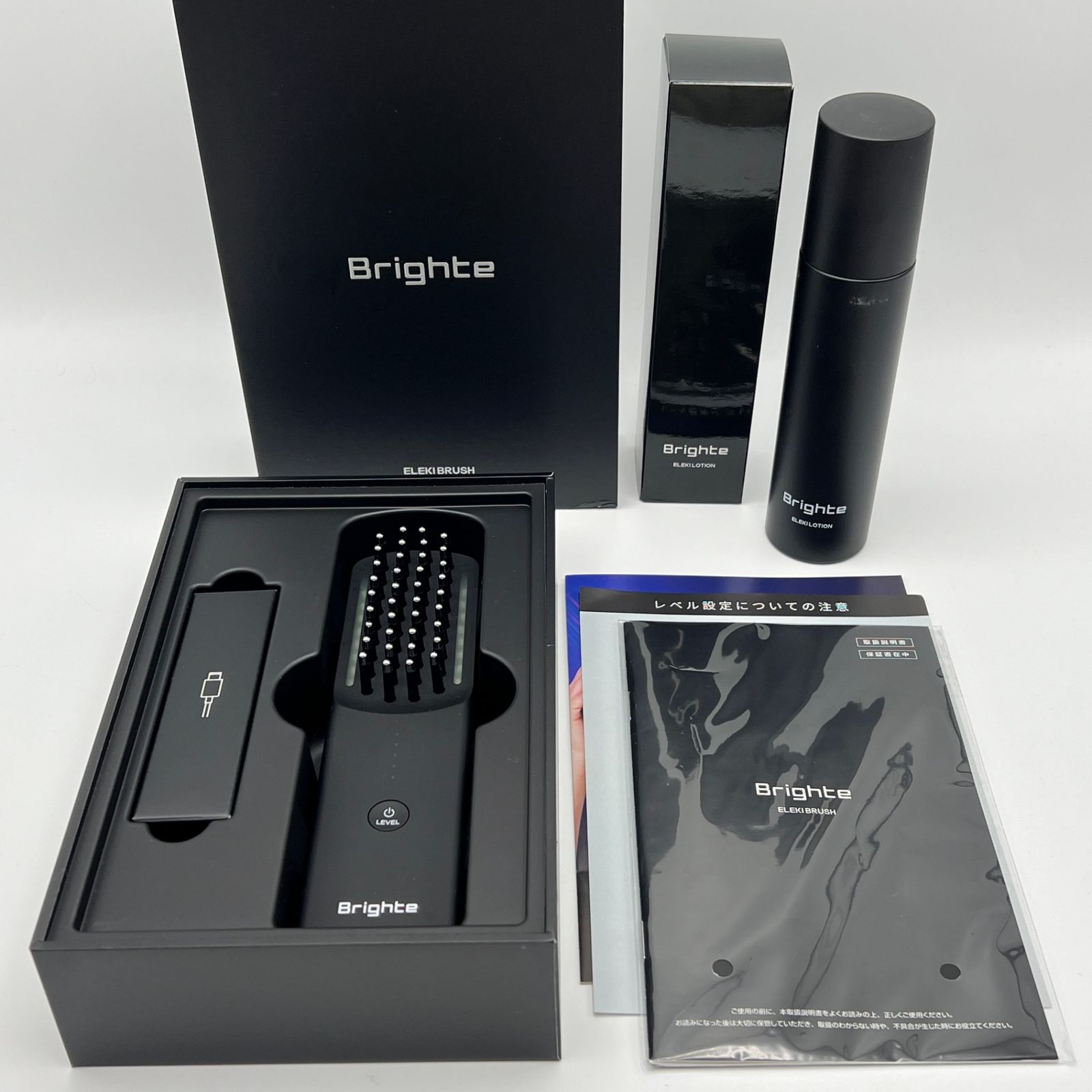 美品】Brighte ELEKI BRUSH BRT-FS145 ブラック 美顔器 EMS フェイス 