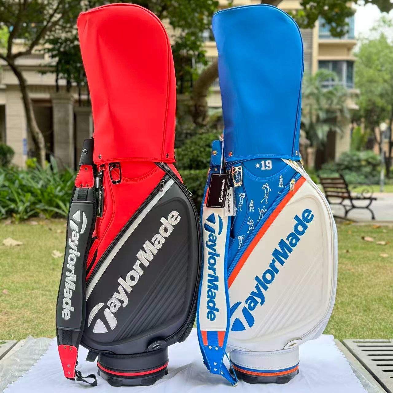 TaylorMade キャディバッグ ブラック/ホワイト/レッド Amazon | TaylorMade Supreme カートバッグ シルバー ホワイト