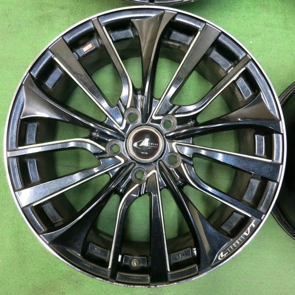 送料無料] 4本価格☆LEONIS VT weds レオニス 18インチ ホイール 18×7J