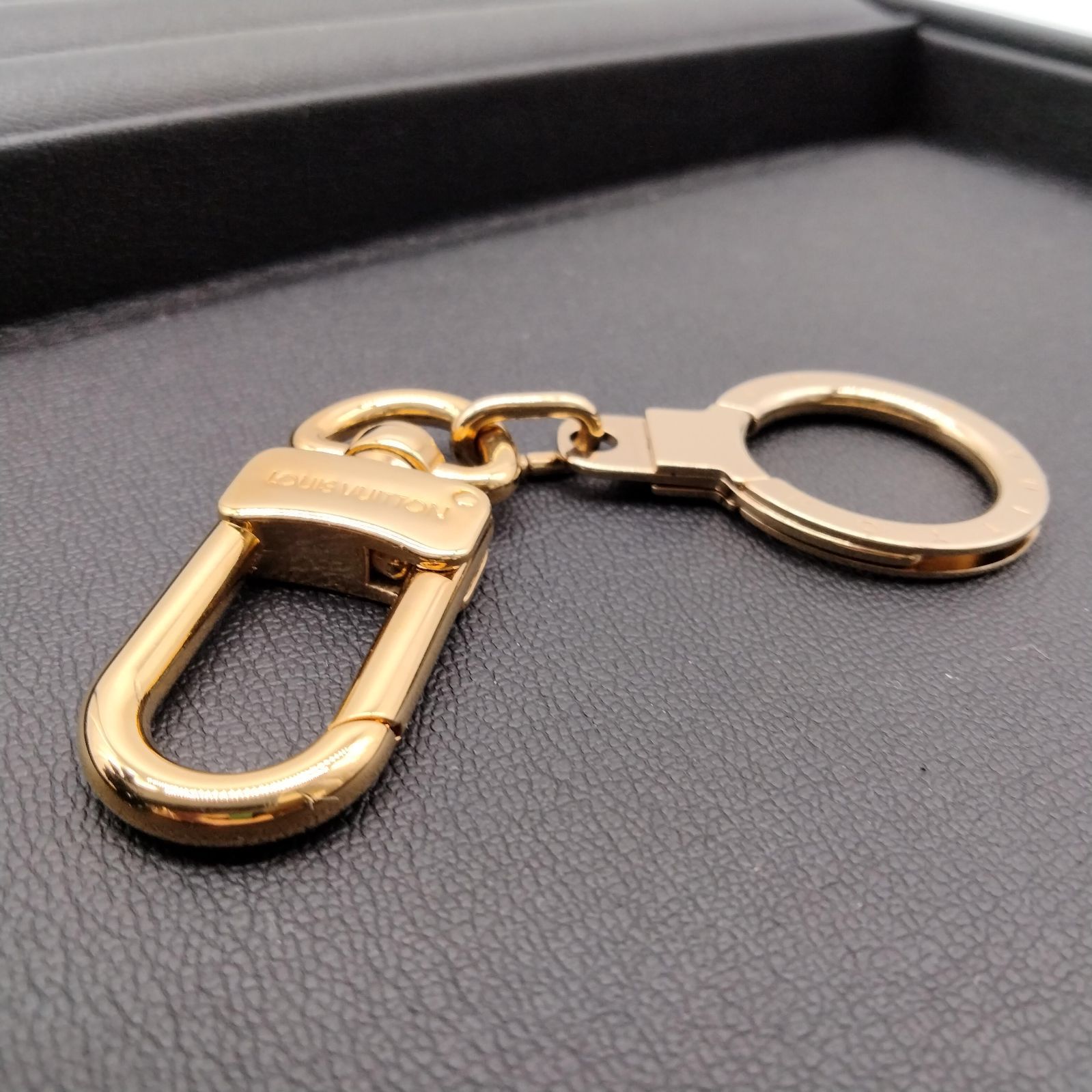 ルイヴィトン　バッグチャーム　キーチェーン　LOUIS VUITTON ルイヴィトン バッグチャーム キーチェーン キーホルダー キリー